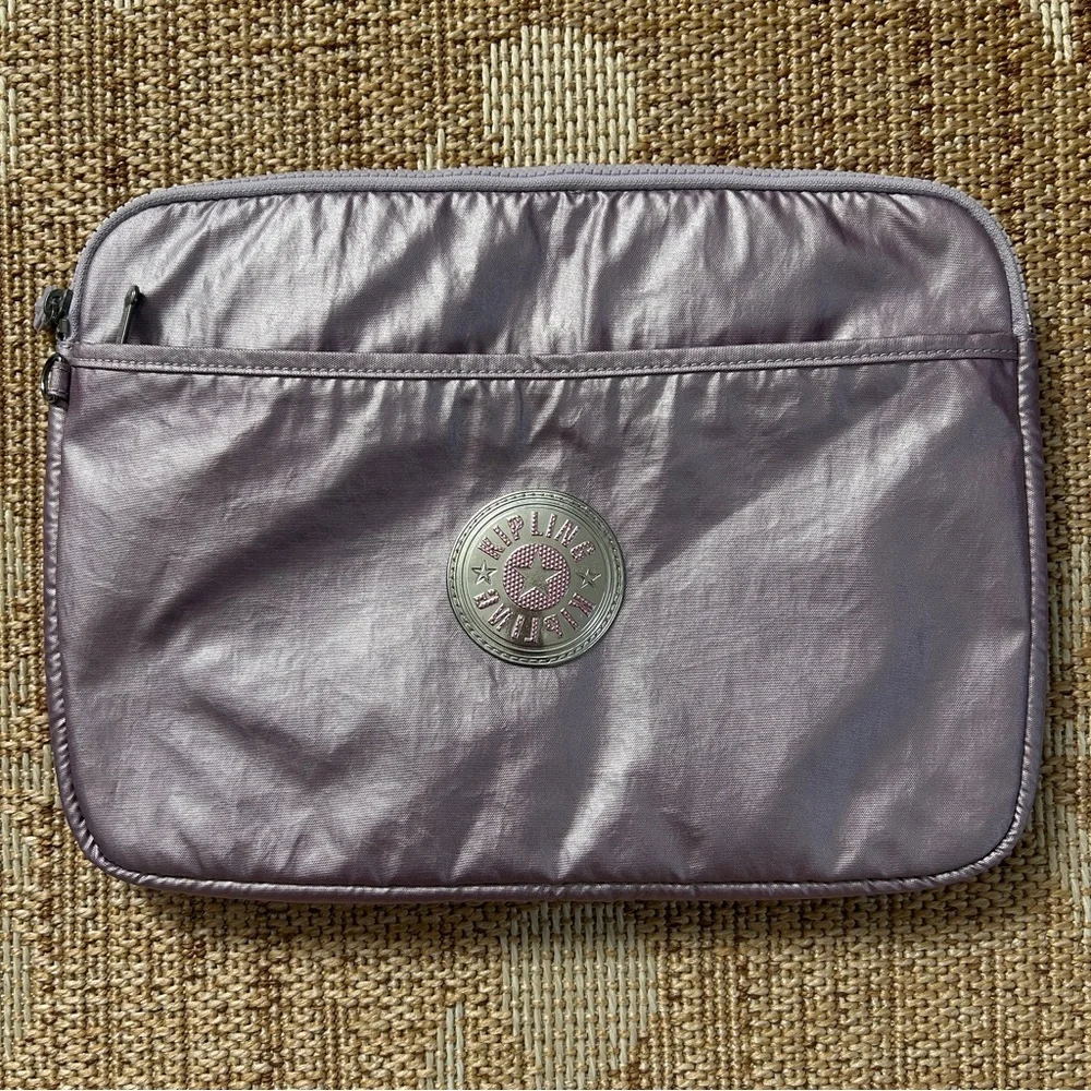 Kipling 15” Metallic Lavender Laptop Sleeve